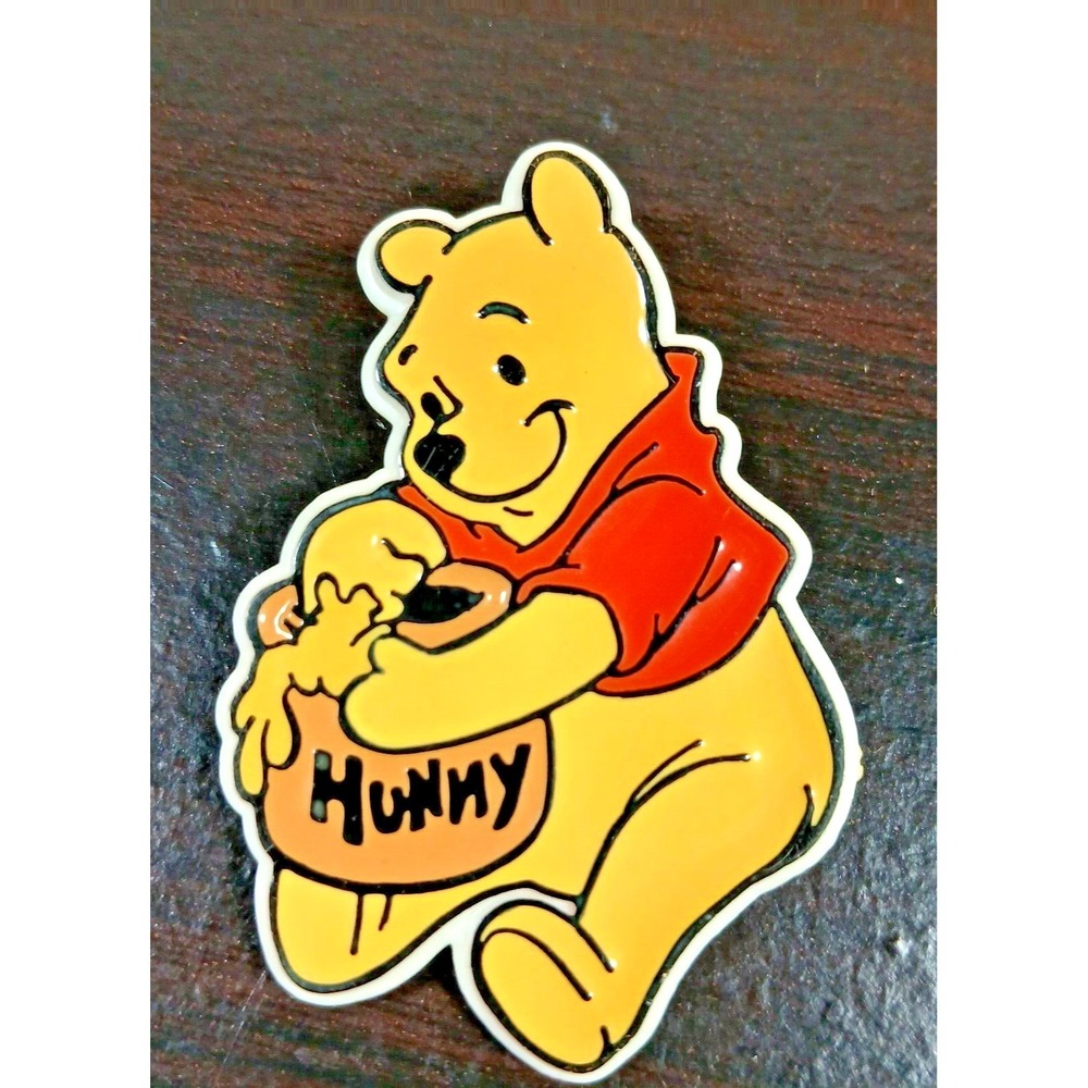 Vintage Winnie the Pooh Plastic Pin by Monogram Products 2.5"